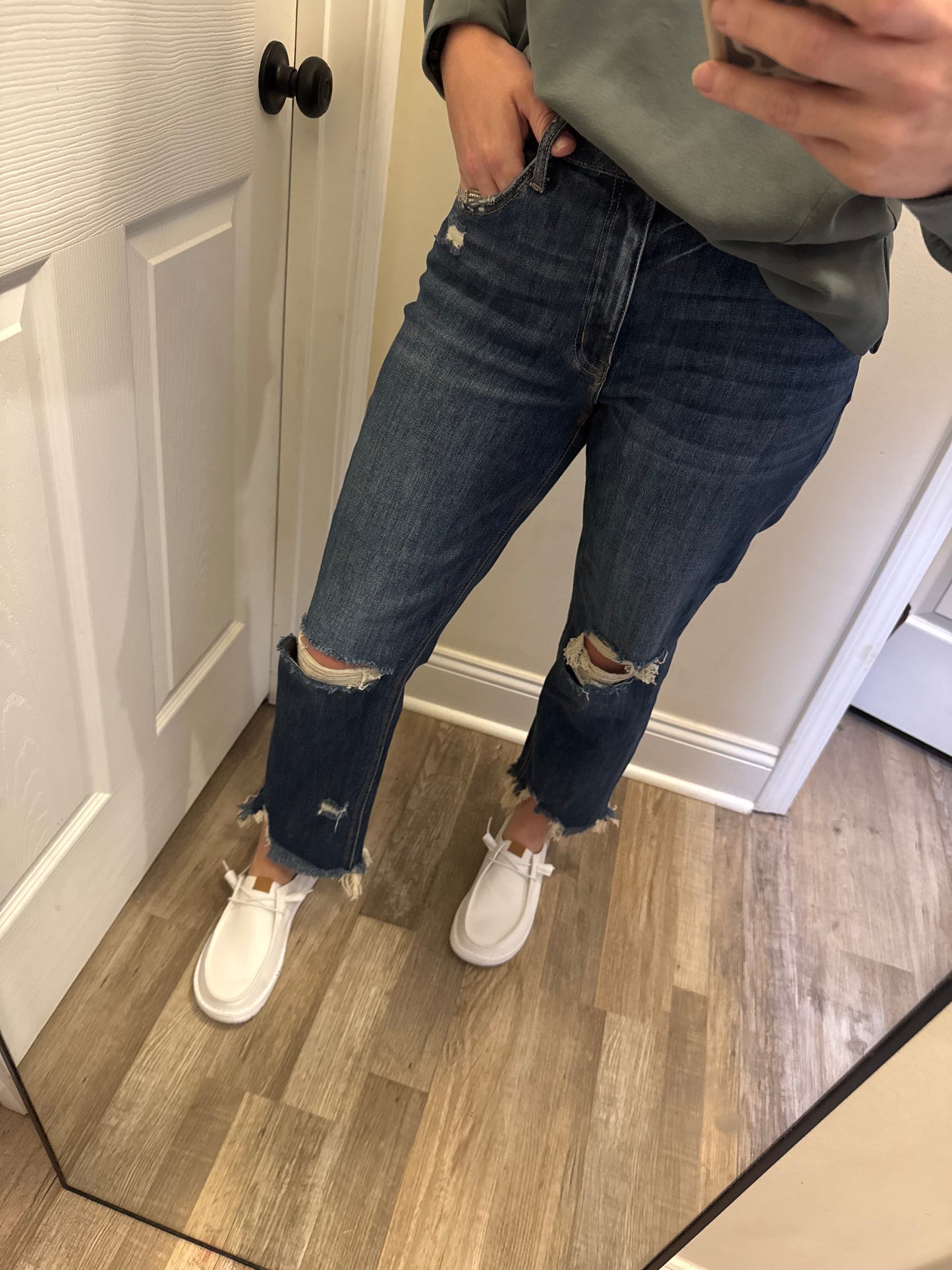 High Rise Crop Straight Jeans Vervet