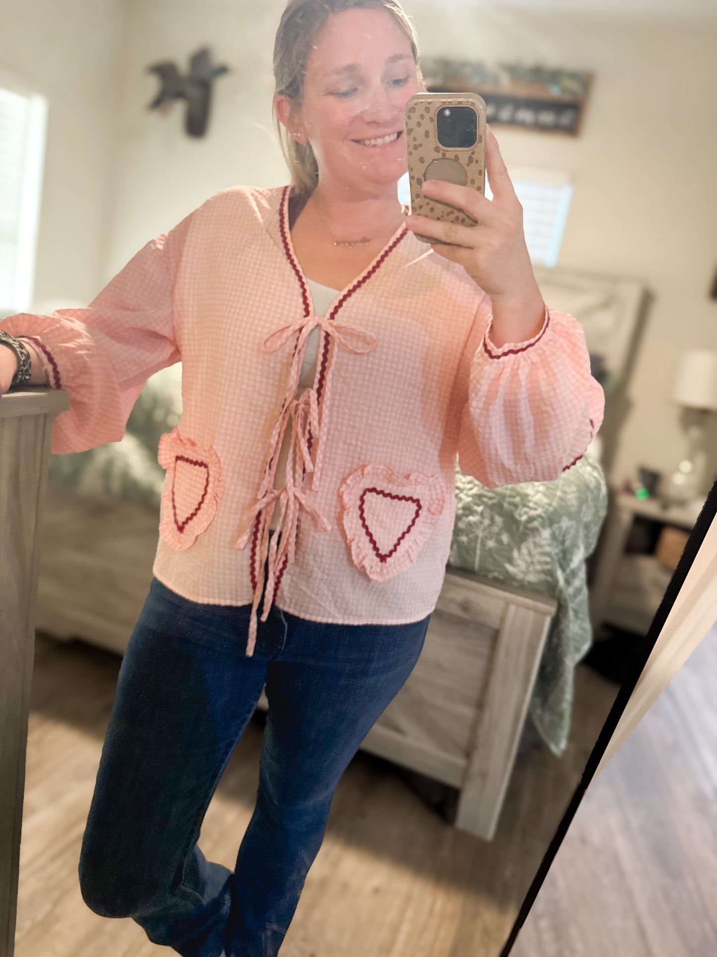 Ric Rac heart-inspired patching Gingham tie front blouse